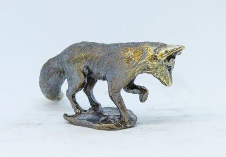 fox- Red Fox Listening sml best $400 bronze