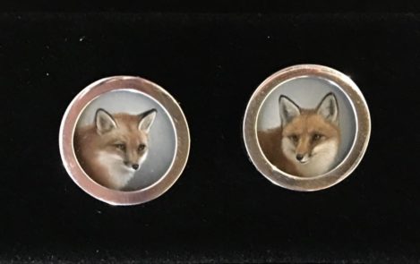 Cuff links foxes